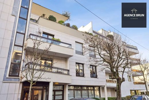 Appartamento a Saint-Maur-des-Fossés, Val-de-Marne