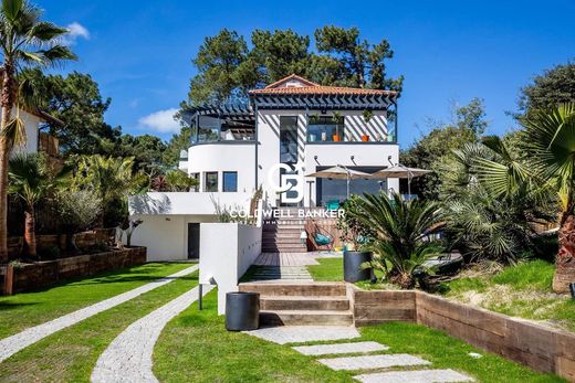 Casa di lusso a Pyla sur Mer, Gironda
