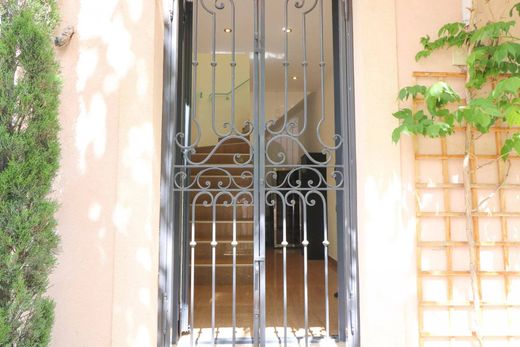 Элитный дом, Saint-Cyr-sur-Mer, Var