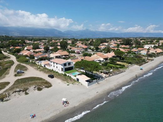 Villa in Lucciana, Upper Corsica