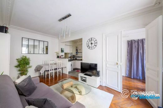 プロヴァン-スオペラ、グラン・ブルヴァール, Parisのアパートメント