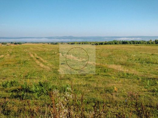 Land in La Ferté-Gaucher, Seine-et-Marne