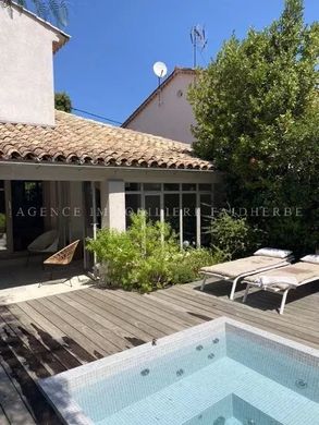 Villa a Saint-Tropez, Var