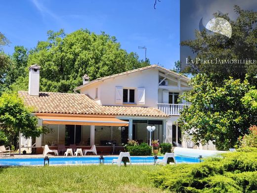 Luxury home in Montauban, Tarn-et-Garonne