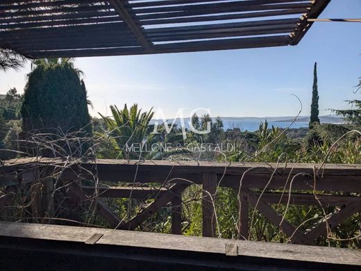 Luxury home in Roquebrune-sur-Argens, Var