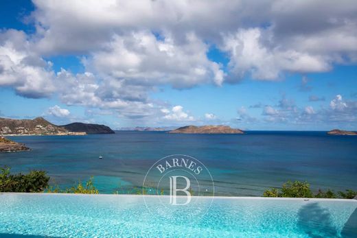 Βίλα σε Camaruche