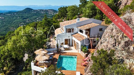 Luxury home in Les Adrets-de-l'Estérel, Var