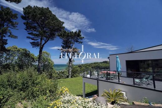 Casa di lusso a Louannec, Côtes-d'Armor