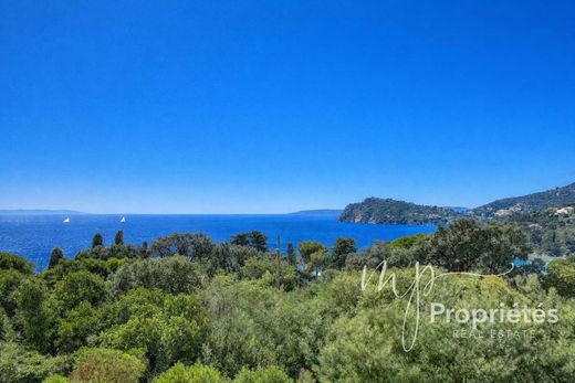 Apartment in Rayol-Canadel-sur-Mer, Var