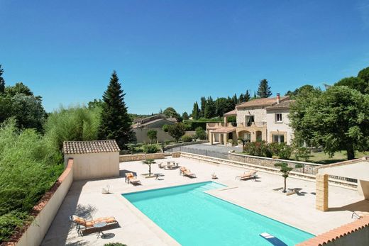 Вилла, Uzès, Gard