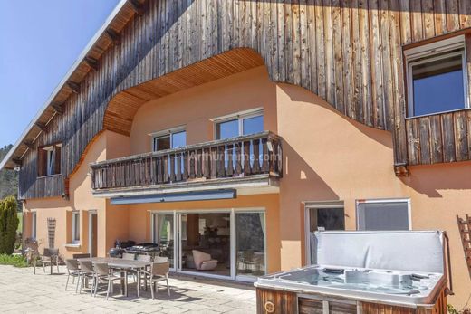 Luxury home in Morteau, Doubs