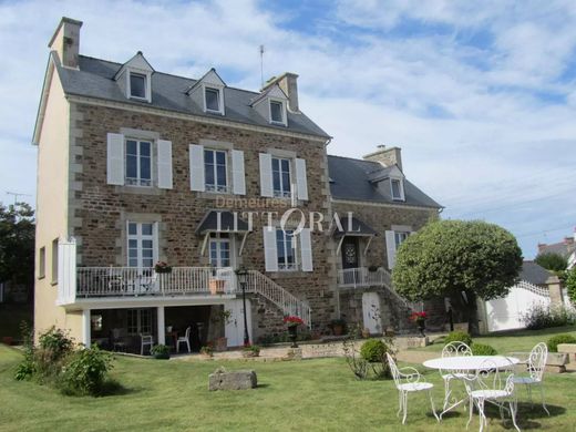 Luxury home in Perros-Guirec, Côtes-d'Armor