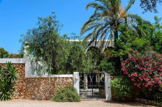 Villa a Sant Carles de Peralta, Isole Baleari