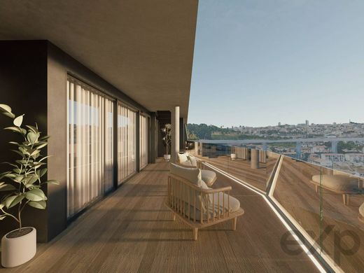 Двухуровневые апартаменты, Вила-Нова-де-Гайя, Vila Nova de Gaia