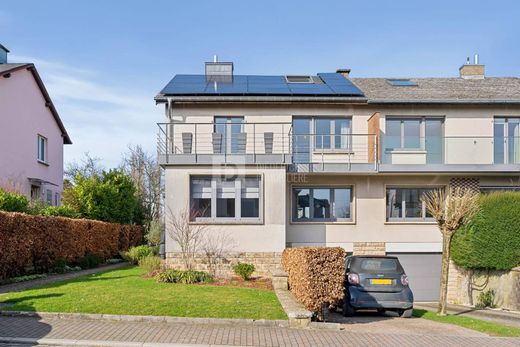 Casa de lujo en Bertrange, Canton de Luxembourg