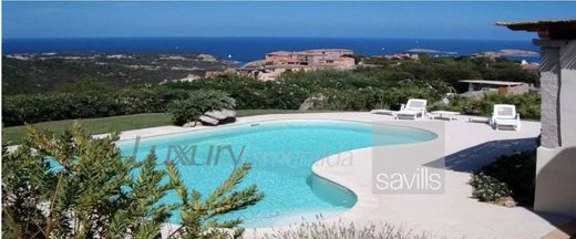 Вилла, Arzachena, Provincia di Sassari