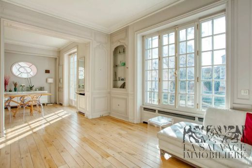 Luxus-Haus in Montreuil-sous-Bois, Seine-Saint-Denis