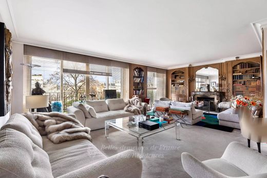 Квартира, Champs-Elysées, Madeleine, Triangle d’or, Paris