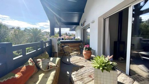 Daire Guéthary, Pyrénées-Atlantiques