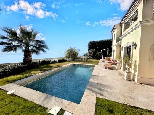 Villa in Roquebrune-Cap-Martin, Alpes-Maritimes