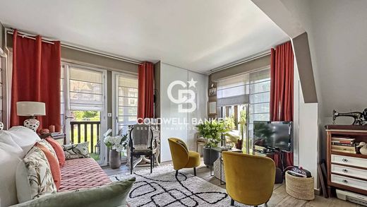 Apartment / Etagenwohnung in Deauville, Calvados