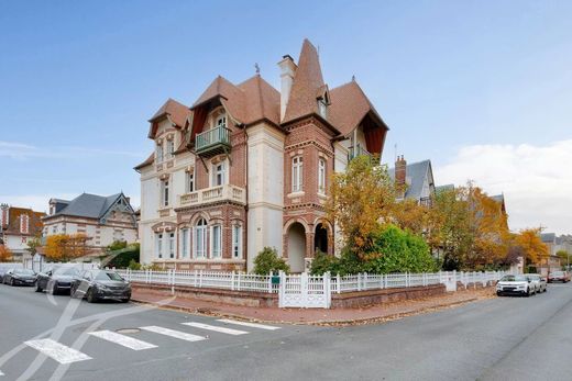 Luxus-Haus in Deauville, Calvados