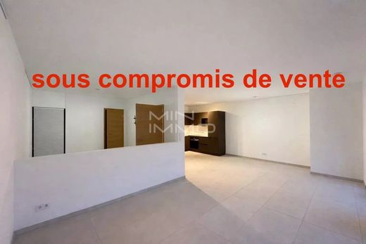 Apartment / Etagenwohnung in Bertrange, Canton de Luxembourg