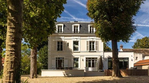 Luxe woning in Bois-le-Roi, Seine-et-Marne