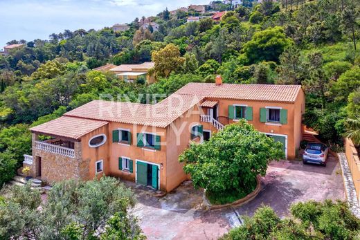 Lüks ev Saint-Raphaël, Var