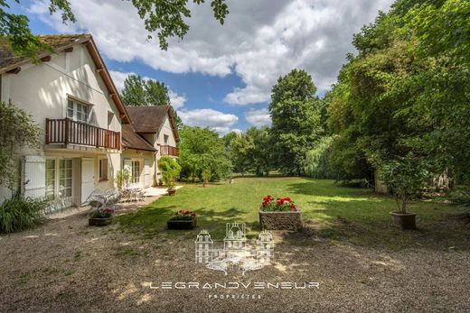 ‏בתי יוקרה ב  Bois-le-Roi, Seine-et-Marne