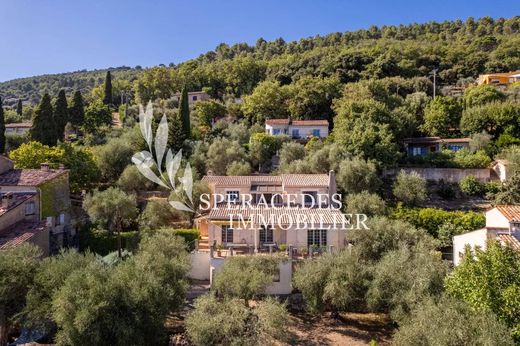 منزل ﻓﻲ Spéracèdes, Alpes-Maritimes