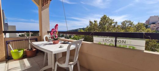 Apartment / Etagenwohnung in Roquebrune-Cap-Martin, Alpes-Maritimes