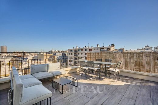 Apartment in La Muette, Auteuil, Porte Dauphine, Paris