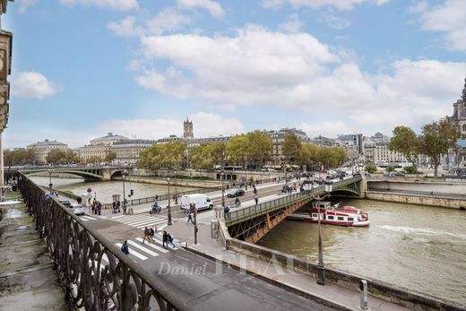 Piso / Apartamento en Beaubourg, Marais, Notre Dame - Ile de La Cité, Paris