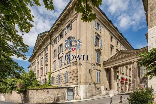 Apartment / Etagenwohnung in Genf, Genève