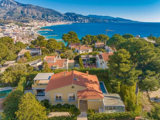 Вилла, Roquebrune-Cap-Martin, Alpes-Maritimes