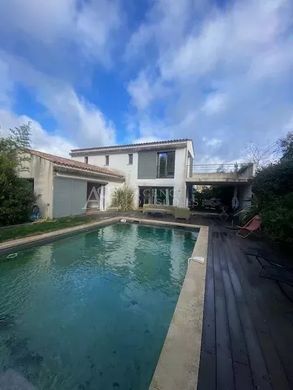 Apartment in Aix-en-Provence, Bouches-du-Rhône