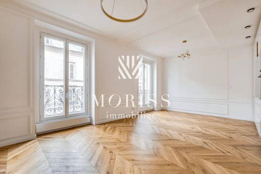 Apartment in Monceau, Courcelles, Ternes, Paris