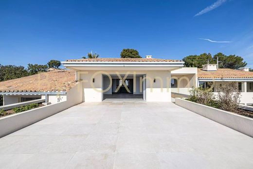 Cagnes-sur-Mer, Alpes-Maritimesのアパートメント