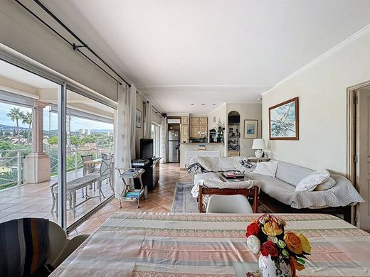 Apartment in Juan-les-Pins, Alpes-Maritimes