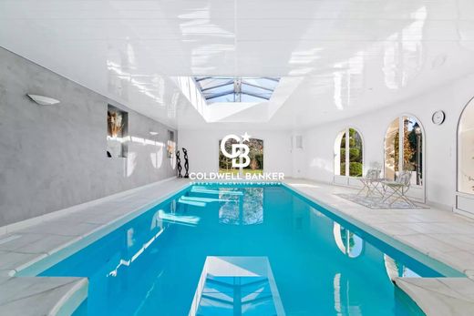 Luxus-Haus in Le Vésinet, Yvelines