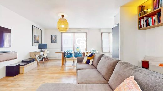 Apartment in Le Kremlin-Bicêtre, Val-de-Marne