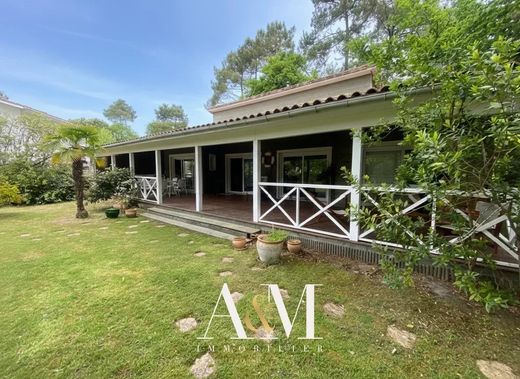 Luxury home in Arès, Gironde