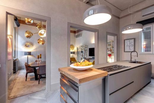 Apartment / Etagenwohnung in Florenz, Toskana