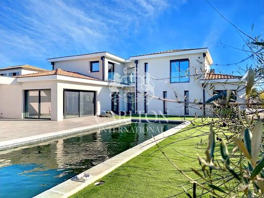 Villa in Grimaud, Var