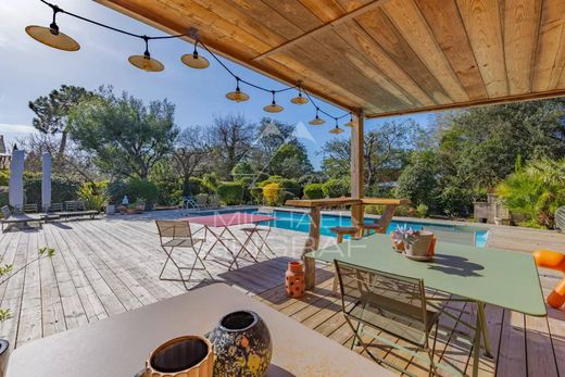 Luxury home in Arcachon, Gironde