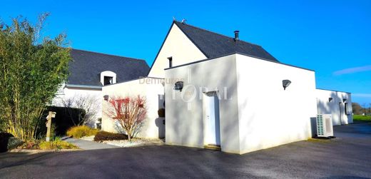 Casa di lusso a Auray, Morbihan