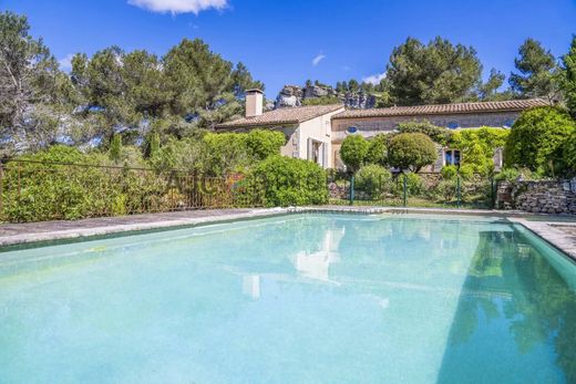 Luxury home in Les Baux de Provence, Bouches-du-Rhône