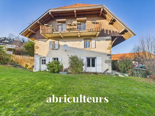 Casa de lujo en Charvonnex, Alta Saboya