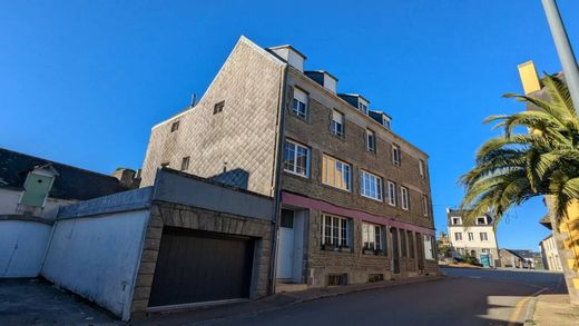 Luxury home in Plomodiern, Finistère